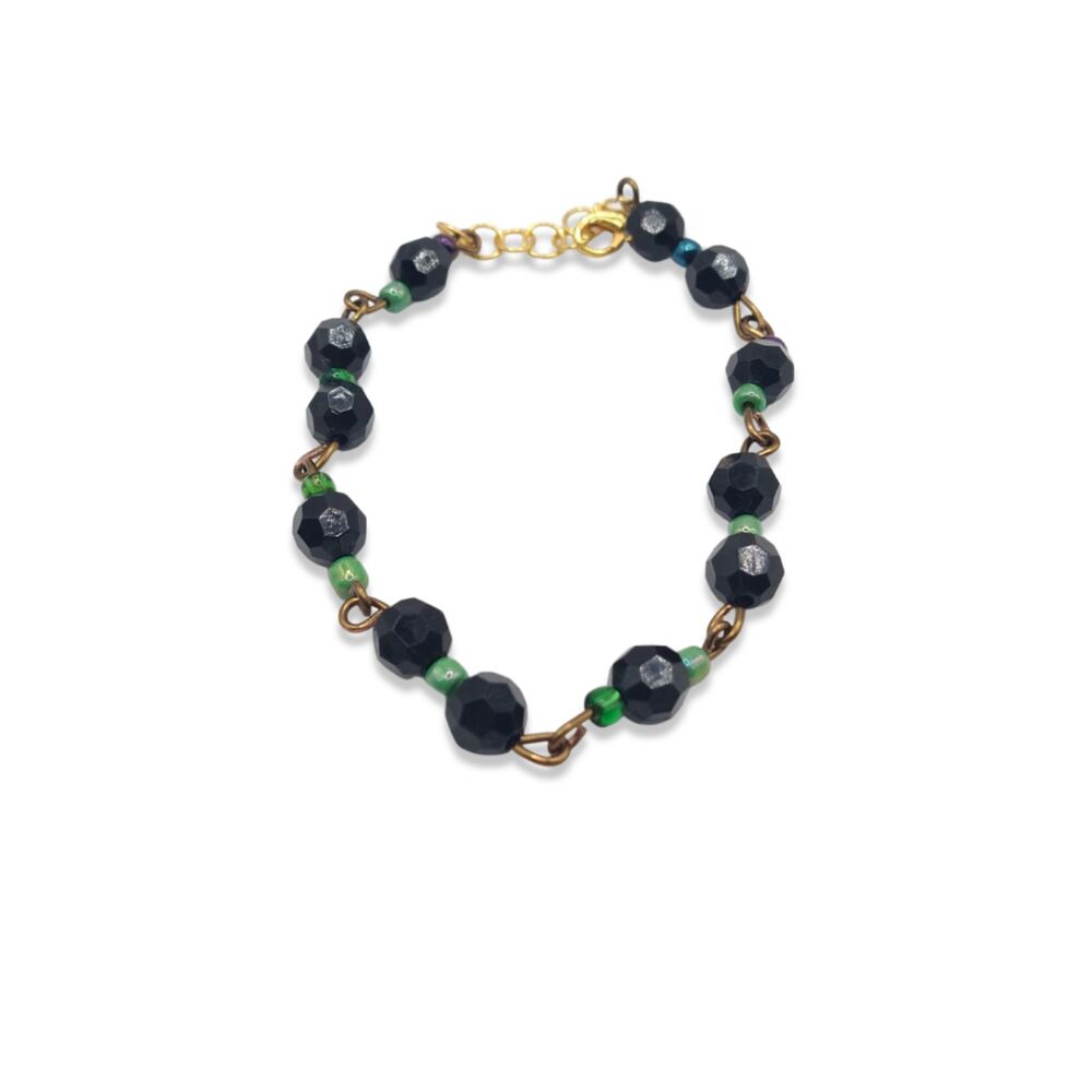 Handmade Black & Green Beaded Bracelet – Bold Minimal Style